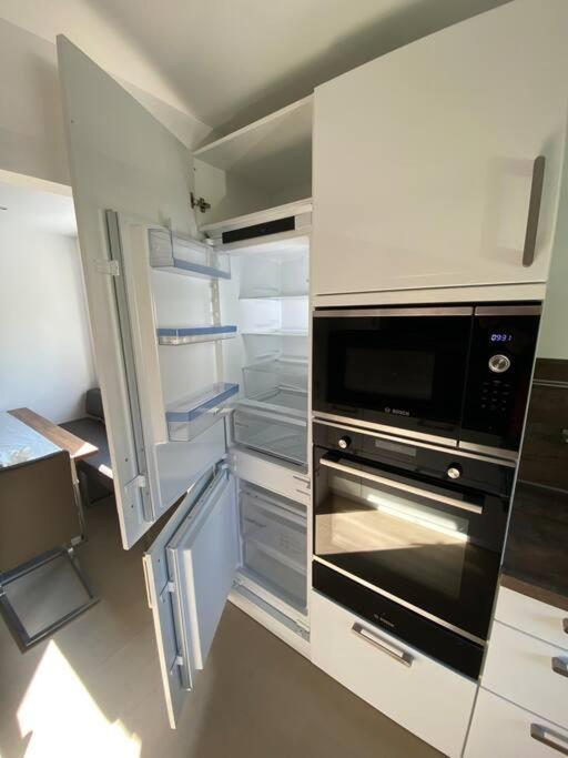 Luxury Apartment With Air Conditioning & Jaccuzzi Near Frankfurt Wiesbaden Hofheim Exterior foto